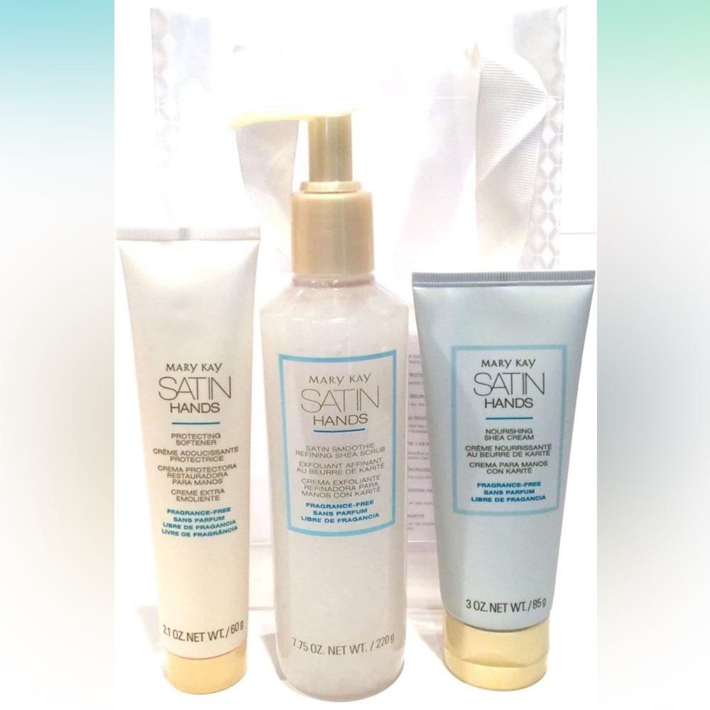 Mary Kay Satin Hands gift set fragrance free